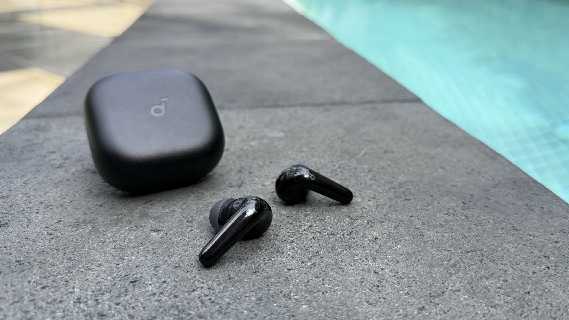 Soundcore P31i/R60i NC review: Fantastic cheap earphones!